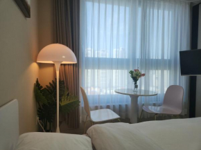 Daegu Star B&B DSR Hotel lily guestroom